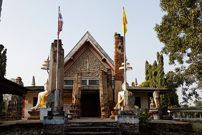 Wat Phu Khao Thong-012